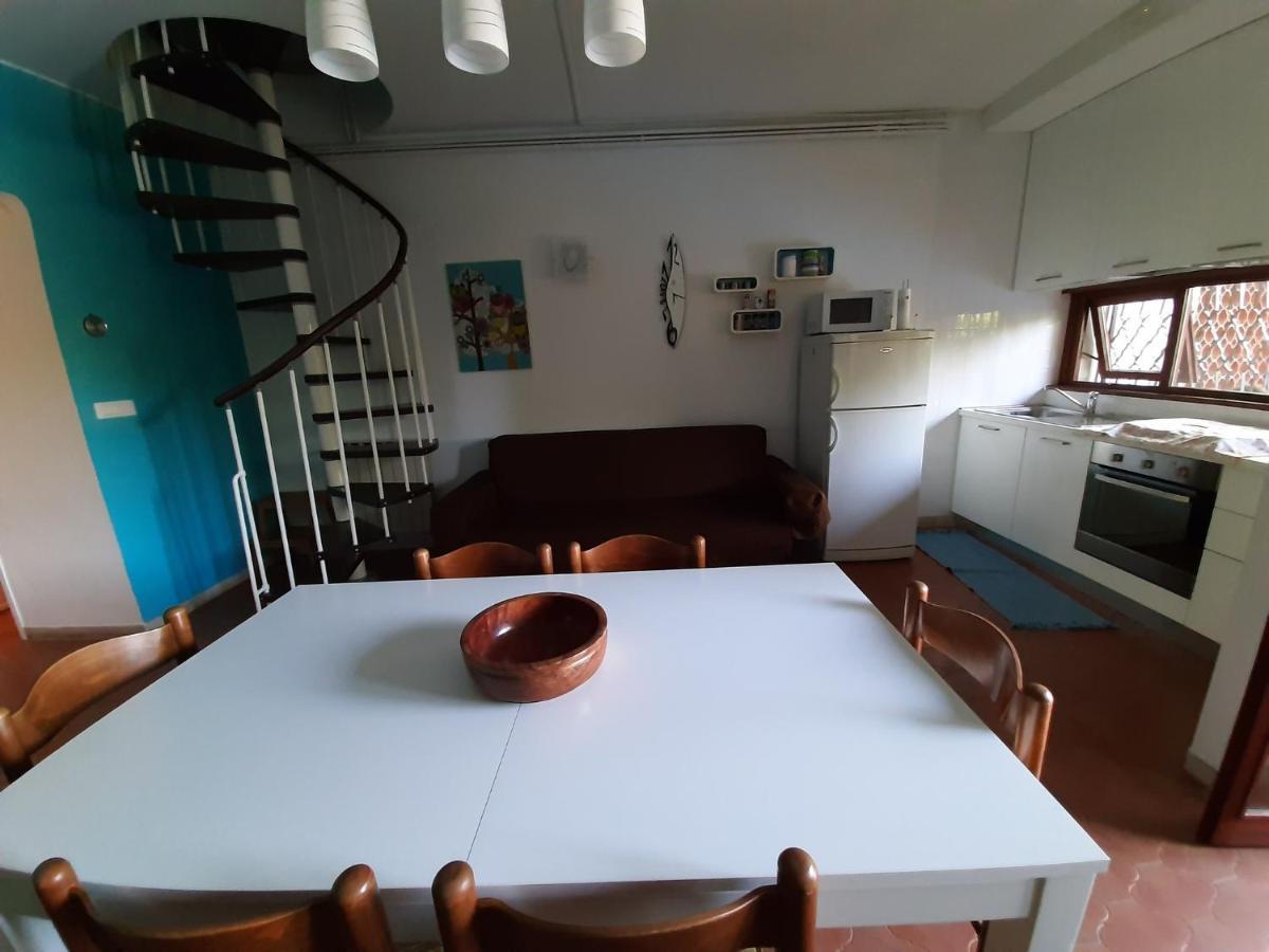 Appartamento Genziana - Con Vista Piscina E Garage Σιρμιόνε Εξωτερικό φωτογραφία